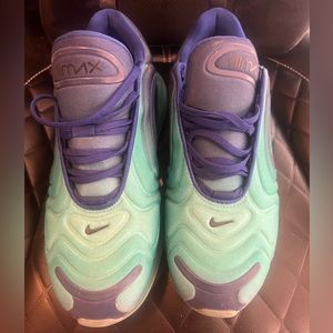 Nike 720 sneakers- teal and navy